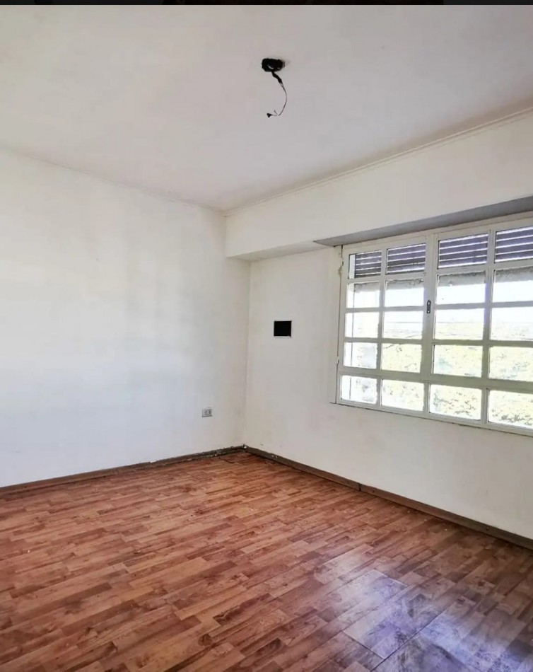 34 E/ 28 Y 29 - DEPARTAMENTO EN PLANTA ALTA - LA PLATA
