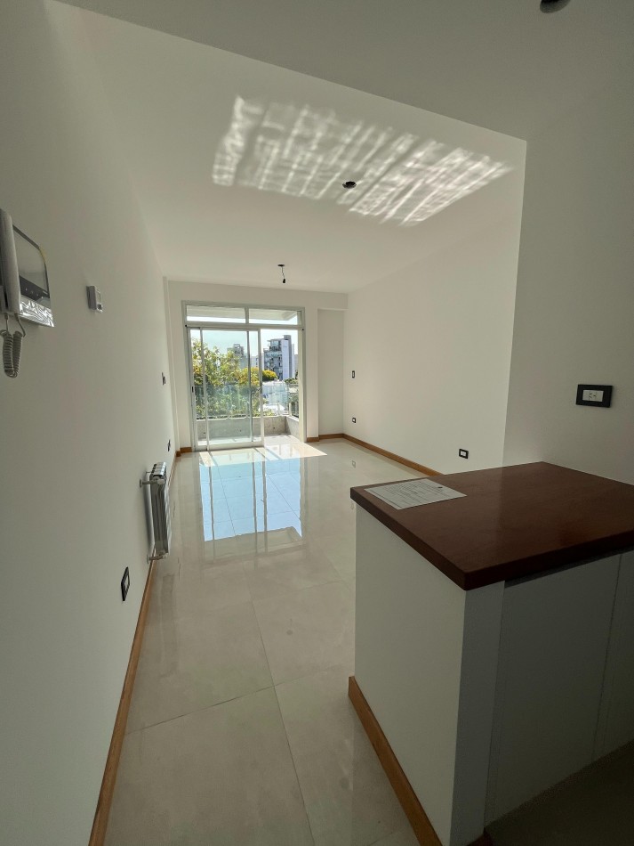 19 entre 48 y 49 - departamentos de categoria de 1 dormitorio- A estrenar 