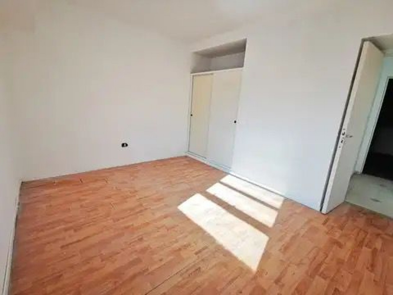 34 E/ 28 Y 29 - DEPARTAMENTO EN PLANTA ALTA - LA PLATA