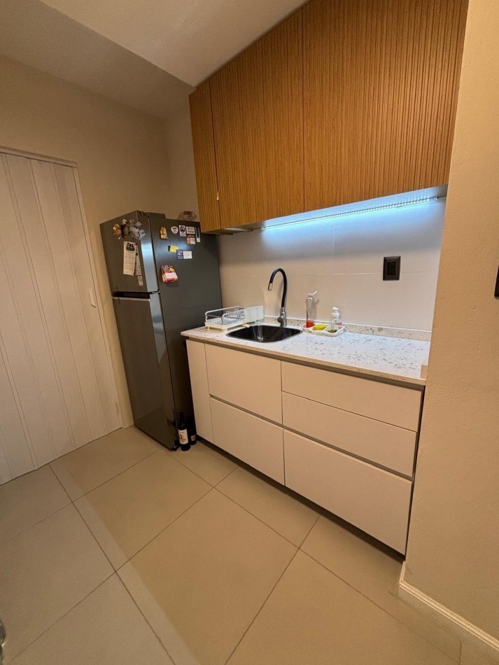 APARTAMENTO DE 1 DORMITORIO Y MEDIO -  EN PLENO CENTRO DE PUNTA DEL ESTE 