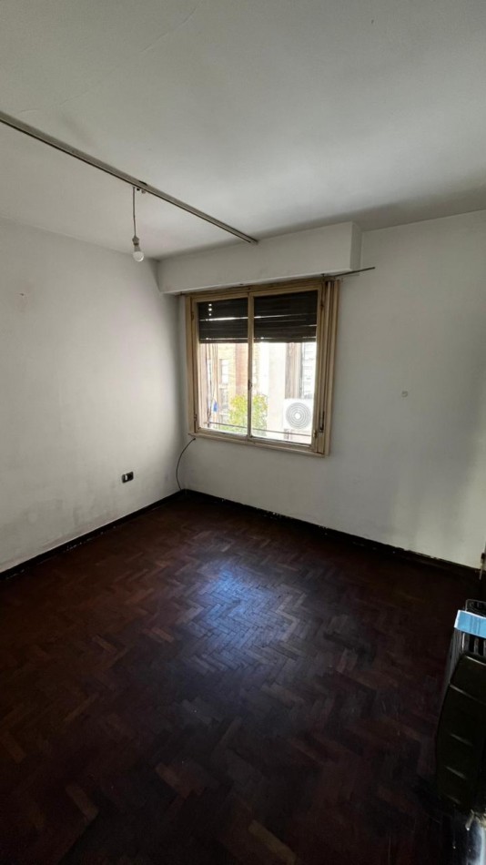 48 e/ 12 y 13 -  VENTA 1 DORM - 4 TO PISO C/FTE - ZONA TRIBUNALES